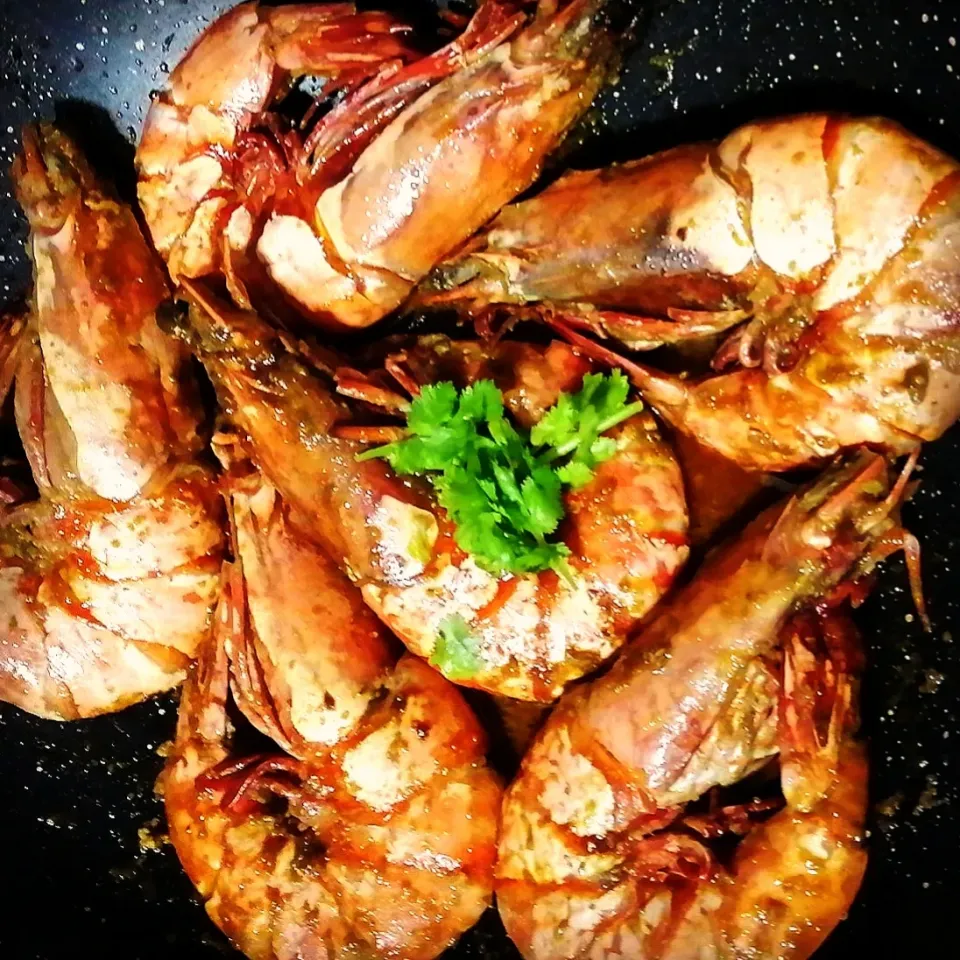 butter garlic black pepper prawn|ivyivyさん