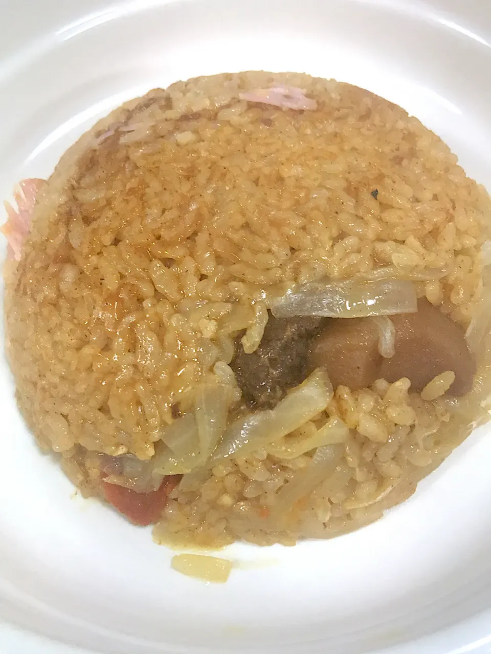 Snapdishの料理写真:できた♫  炊飯器で作るカレーピラフ♫wwwww|Yoshihiro Andoさん