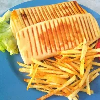 Chicken homemade sandwich|Tunisian Home Madeさん