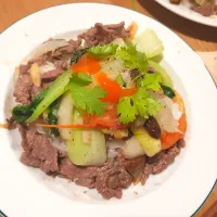 Snapdishの料理写真:phở xào thịt bò / fried noodle with beef and bok choy|vananhdoさん