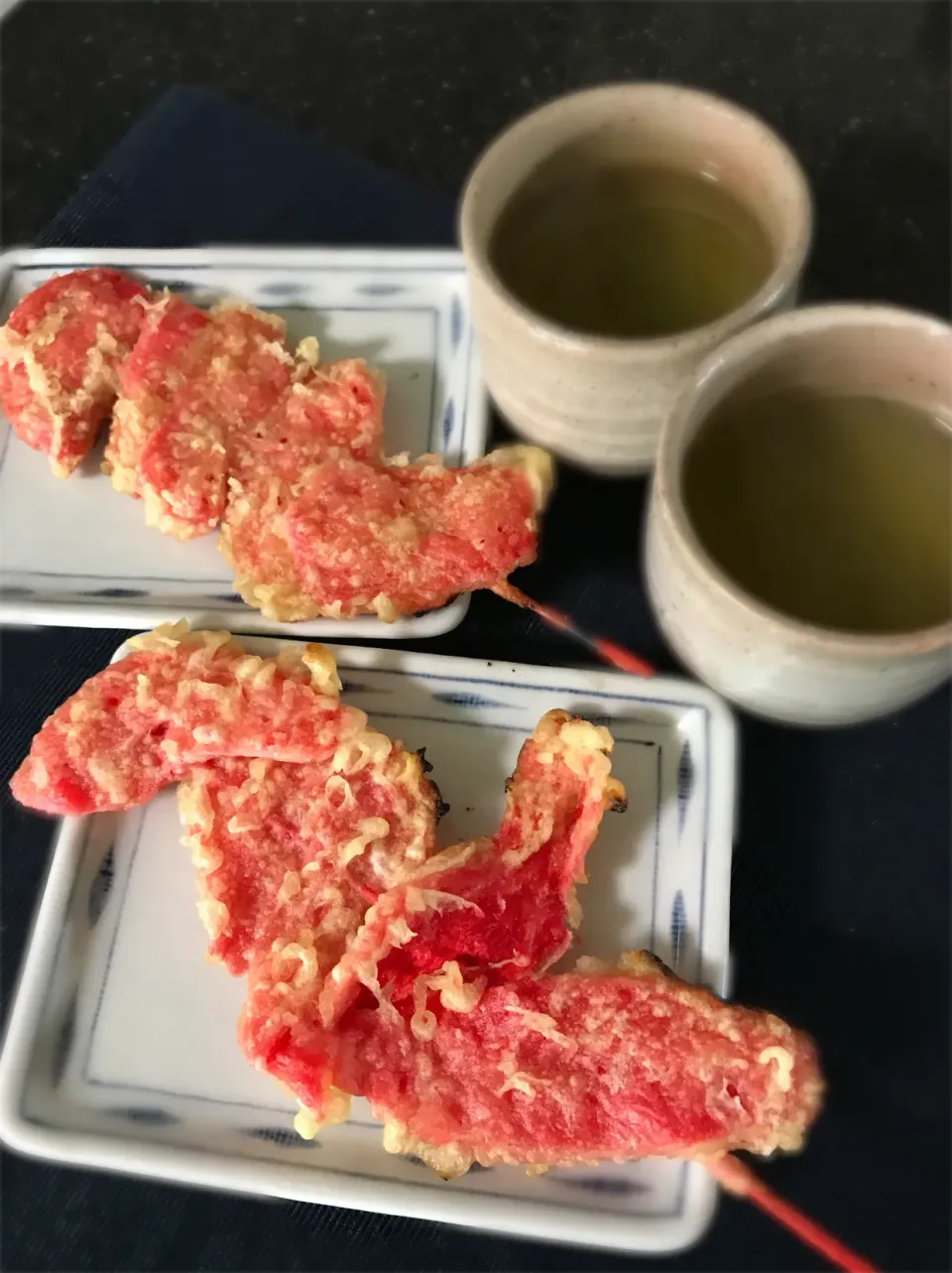 Snapdishの料理写真:紅生姜天ぷらイオン税込９５円でお茶タイム🍵|シュトママさん