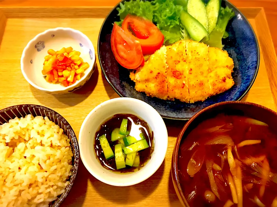 【定食】ササミチーズカツ定食。|okaasansyokudouさん