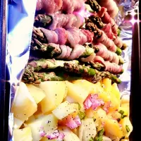 Roasted potatoes with asparagus wrapped with bacon|What a cupcakeさん