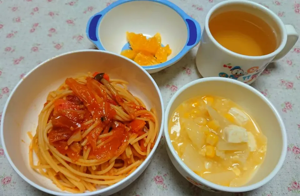 昨日の余ったトマト煮込みでパスタランチ|☆ちび☆さん