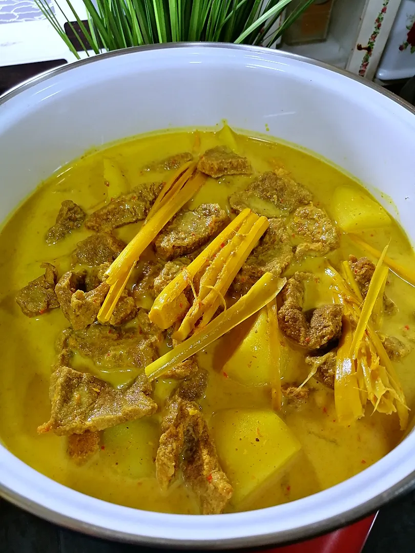 Daging masak gulai cili api|azirasamsuddin771008055774さん