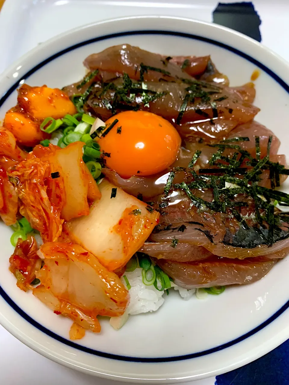 Snapdishの料理写真:韓国風漁師丼🐟🍻|良太さん