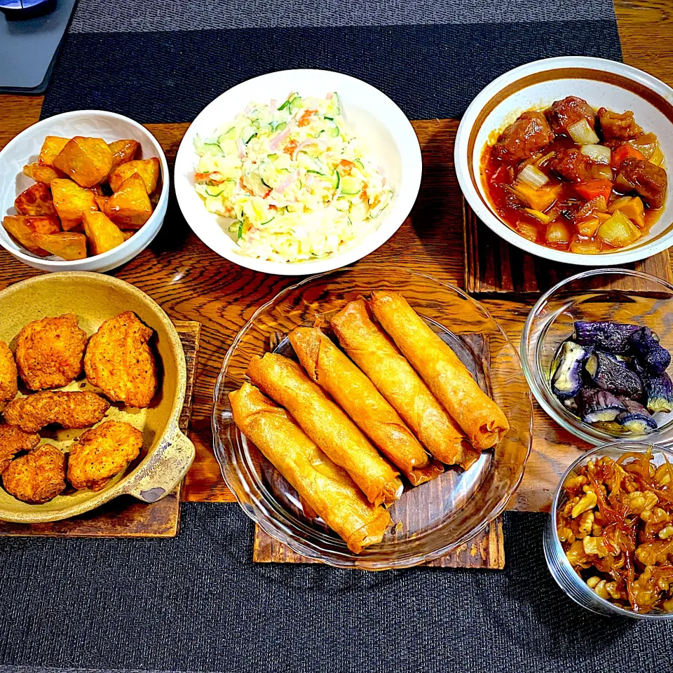 春巻き、スパイシーチキン唐揚げ、酢豚、ポテトサラダ、大学芋|yakinasuさん