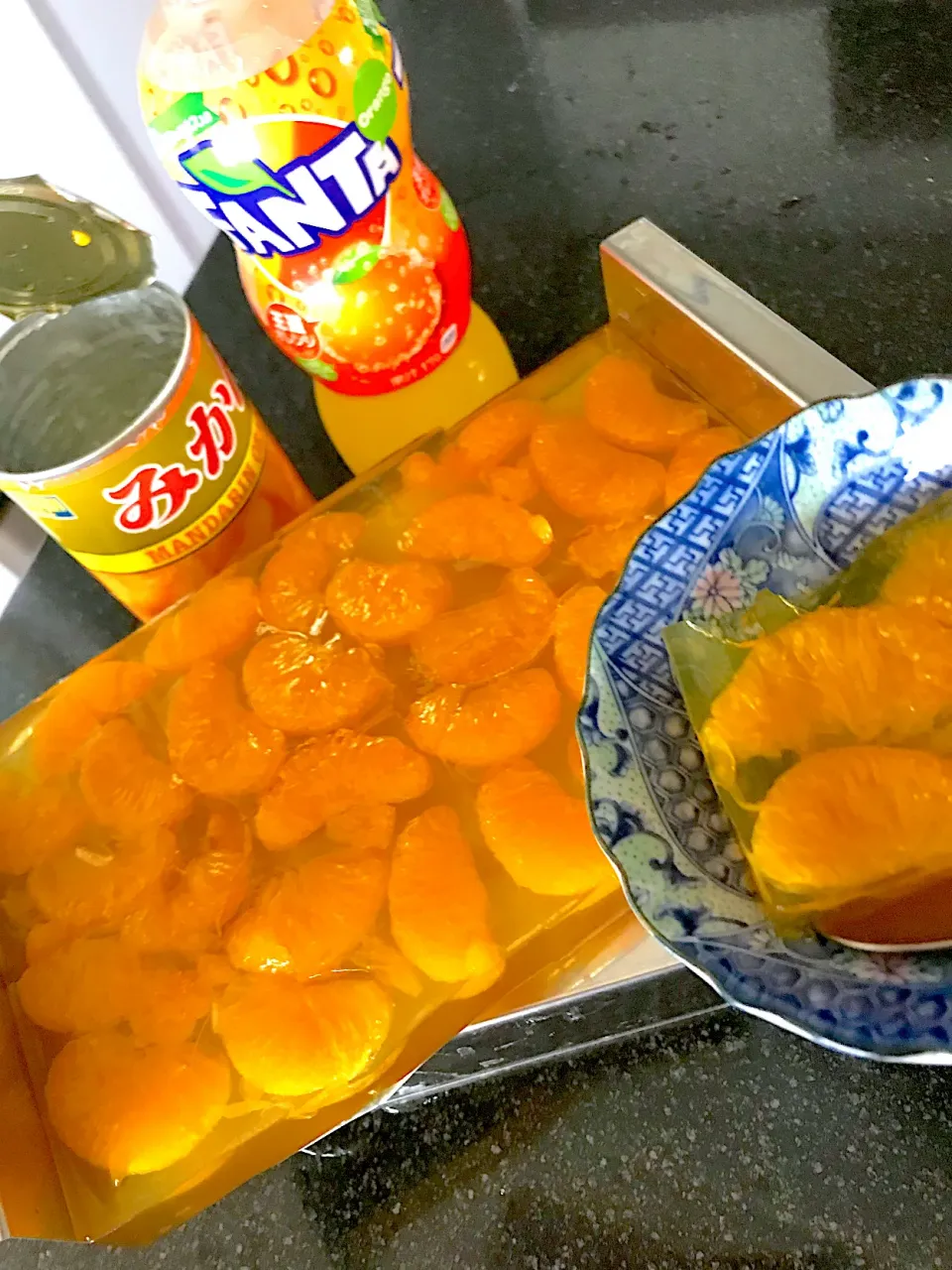 Snapdishの料理写真:シホさんの料理 みかんゼリー🍊|シュトママさん