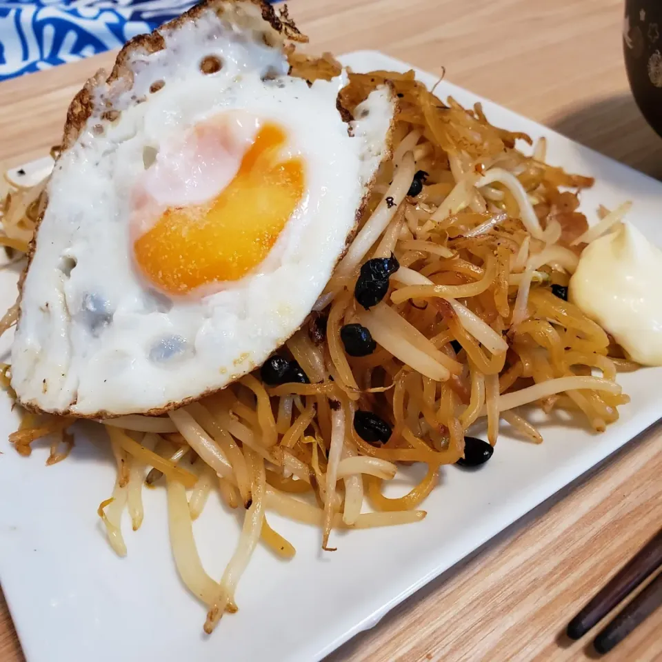 ピリ辛焼きそば|Maho Sanoさん