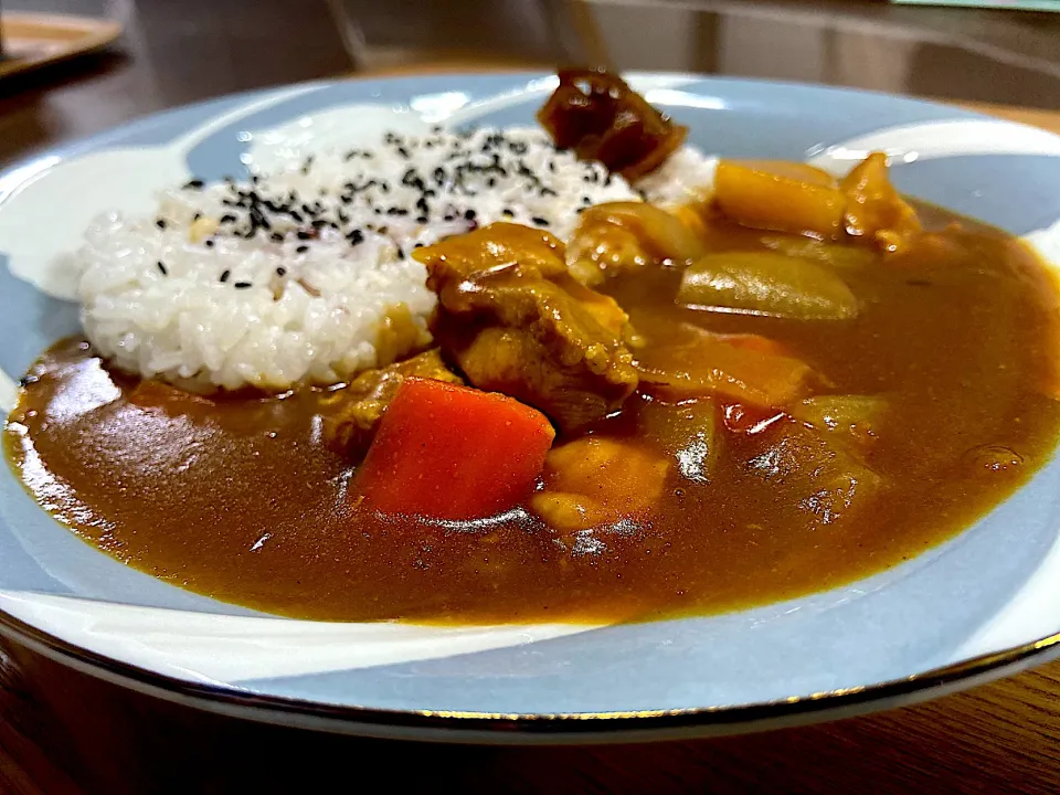 Snapdishの料理写真:#バーモンドカレー|うえんつさん