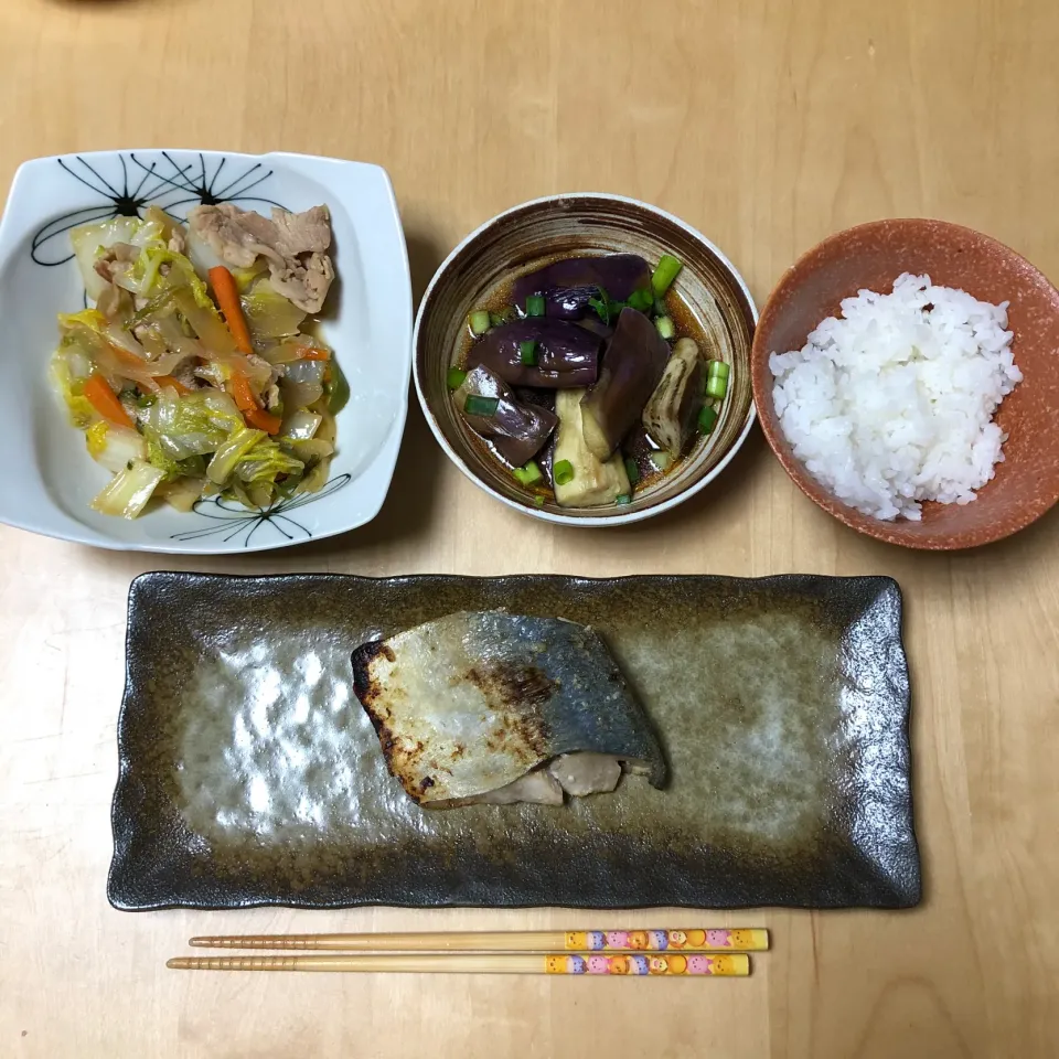 アジ、野菜炒め、ナスの煮浸し|Rioさん