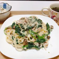 ほうれん草とベーコンのパスタ|あさん