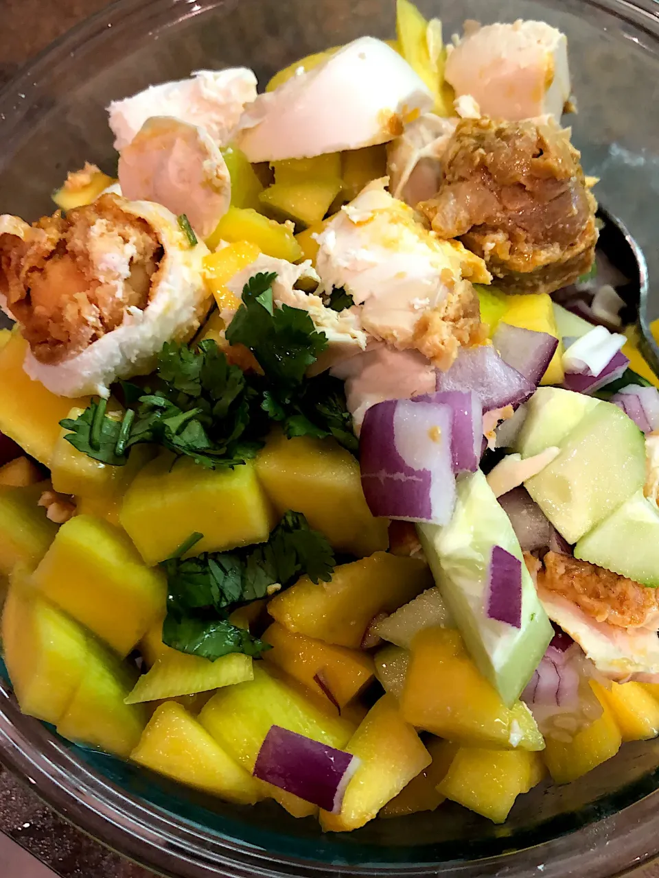 Mango salad with salty eggs ,cucumber,and onions|Marnelli Dela Cruz Hollandさん