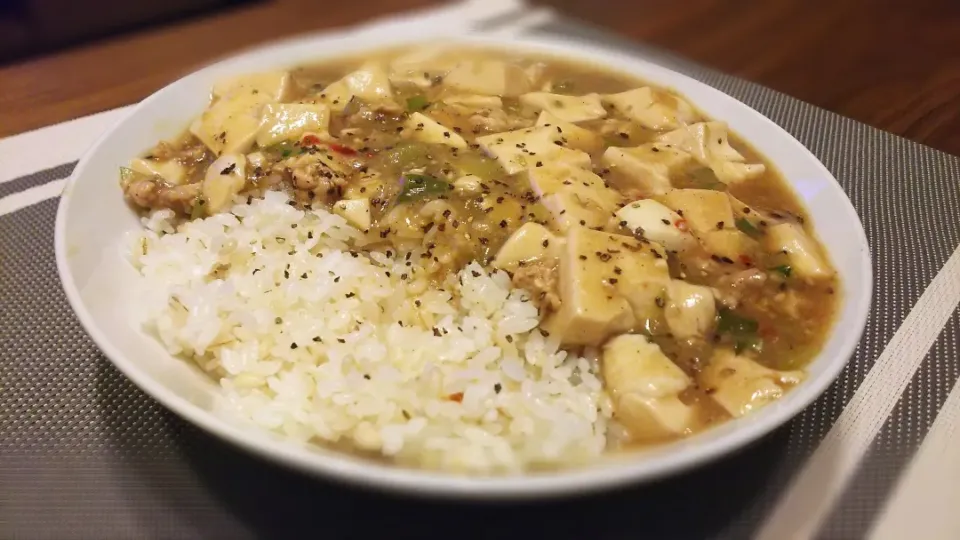 麻婆豆腐丼～
の晩ごはん✨|kaz(*･ω･)さん