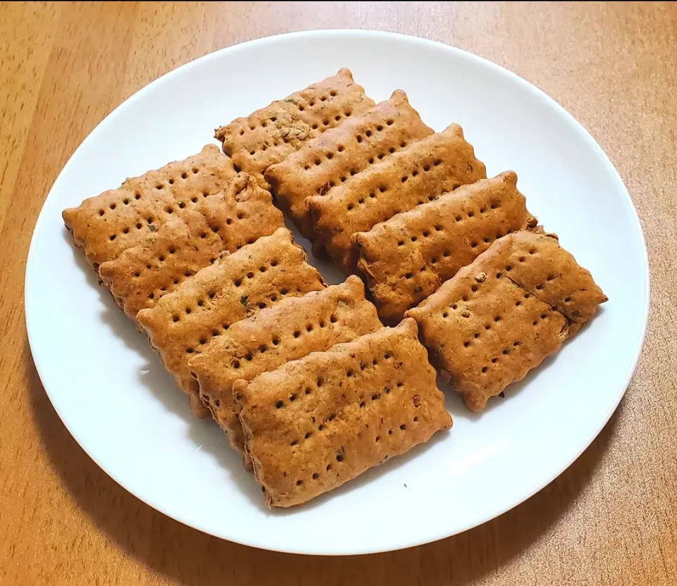 Snapdishの料理写真:Crackers with herb and onion|ナナさん