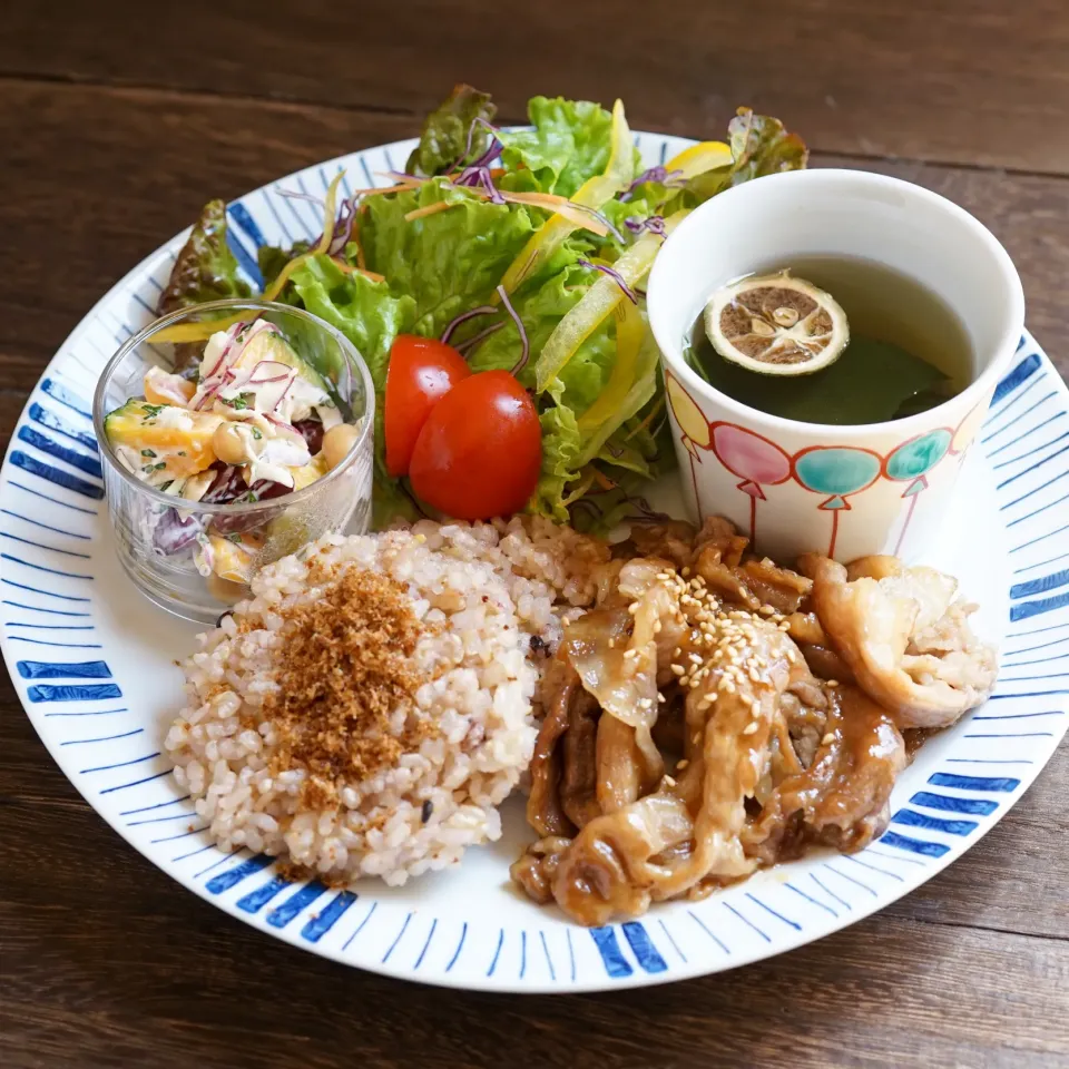 生姜焼きでワンプレートごはん|hiroさん