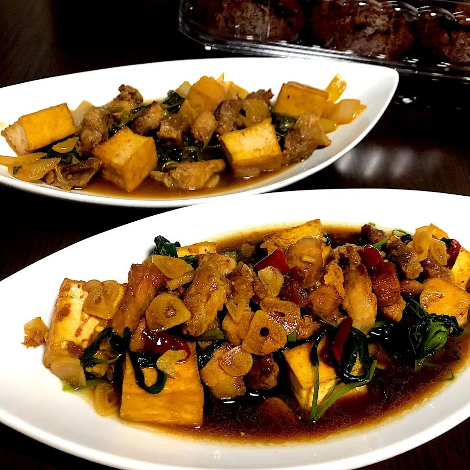 Pork, Tofu and Chinese spinach different menu|Laarni Nabongさん