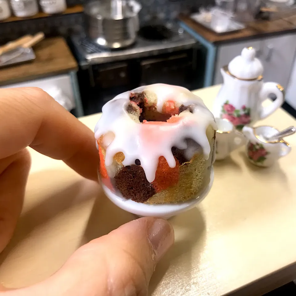 Snapdishの料理写真:Miniature Neopolitan Cake- real & edible! Please watch my YouTube channel and see how I made this 😁|mini by minitさん