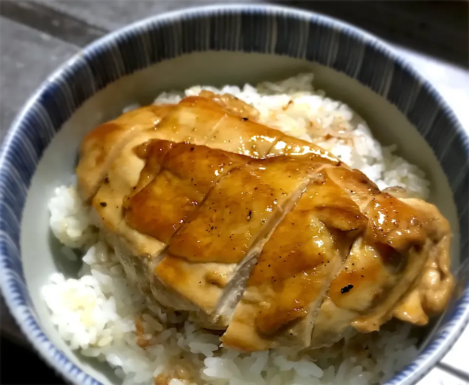 今夜は、鶏の照り焼き丼を頂きます😋🎵🎉|ギムレットさん