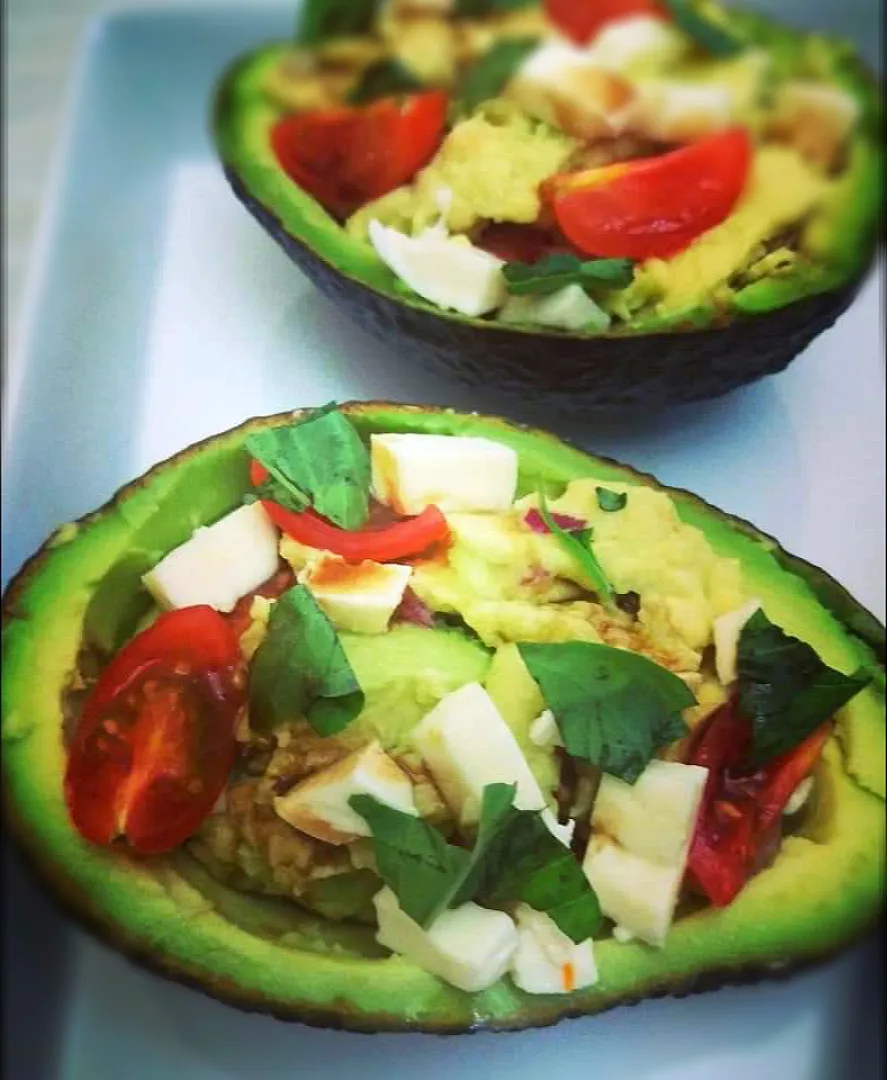 Snapdishの料理写真:Avocado salad|Bethさん