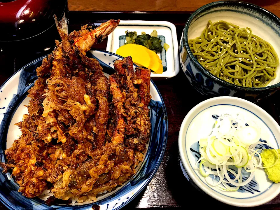 ミックス天丼　ミニそばセット|ゆうじ.さん