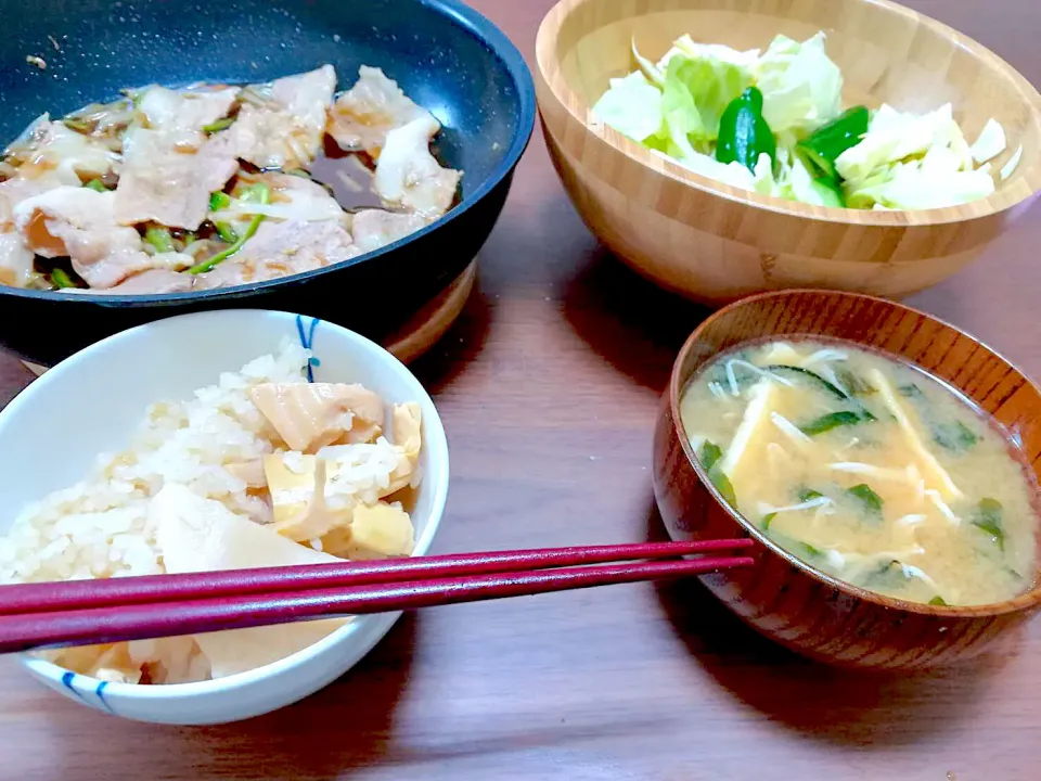 一人暮らしの息子ご飯🍚💮|ふみぃさん