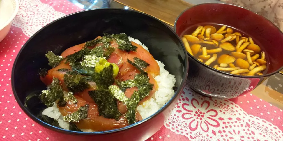 中トロの漬け丼＆なめこの味噌汁|kamekameさん