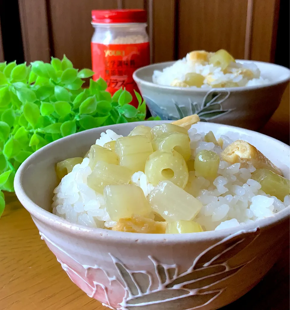 ガラスープでふきの炊き込みご飯🍚|9421beruさん