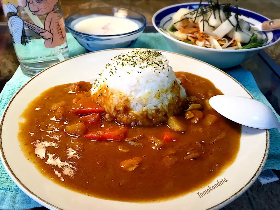 スペアリブを炊いた出汁でカレー🍛|🇯🇵ともこちゃん。さん