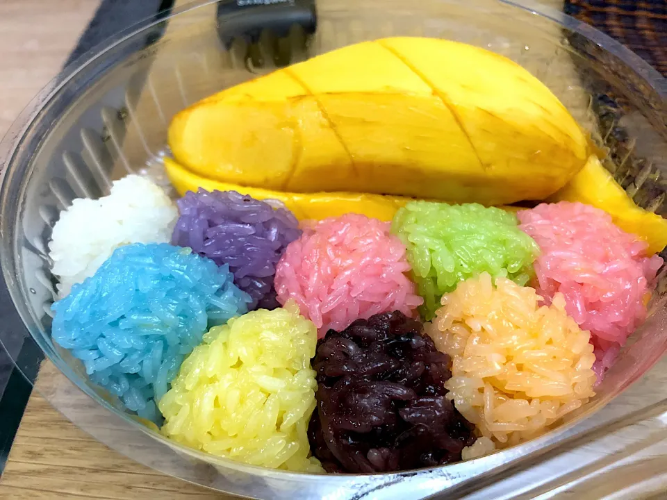 Mango & sweet sticky rice|ｖ（＾＿＾ｖ）♪さん