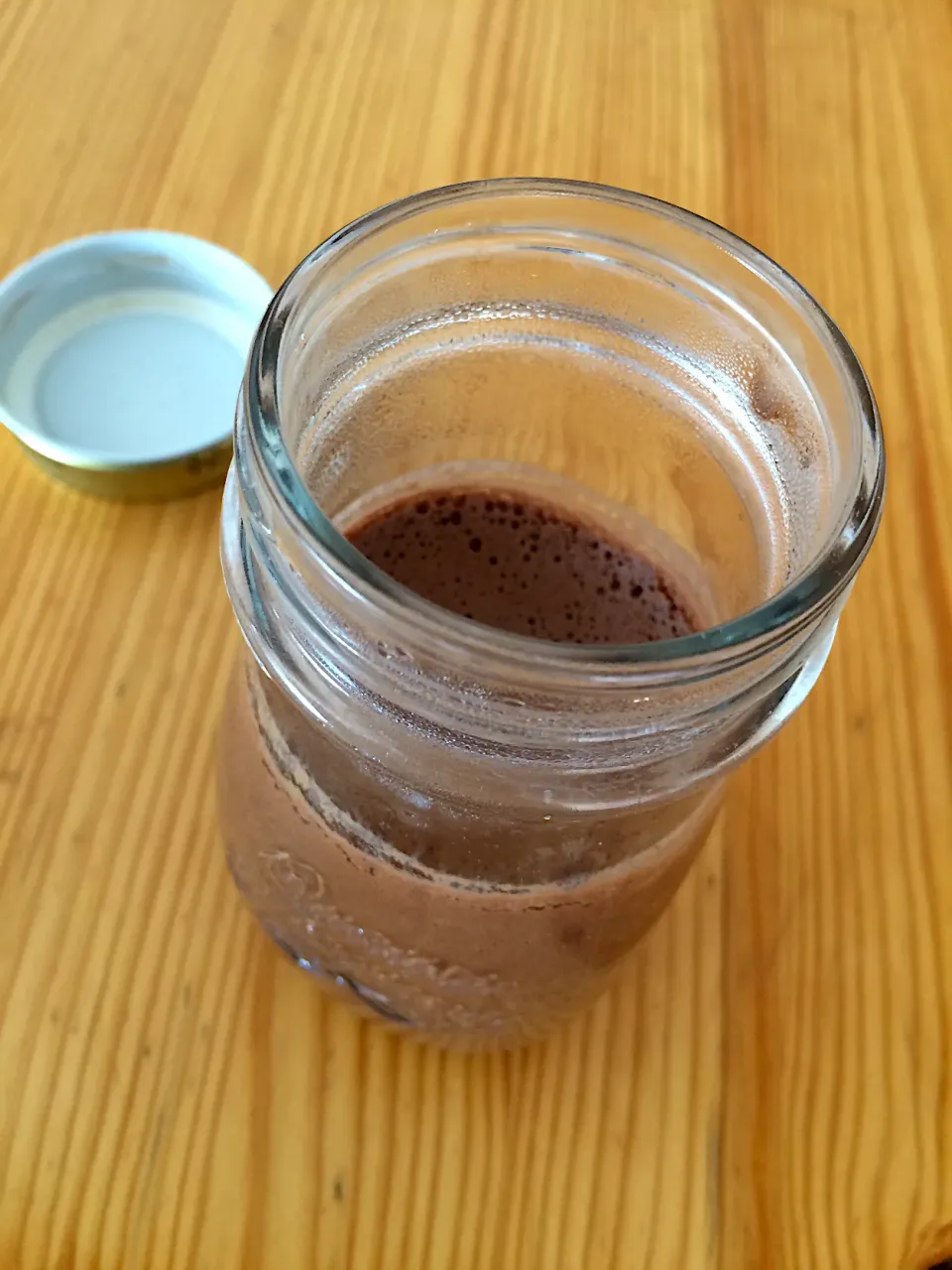 Vegan chocolate mousse (2 ingredients:chocolate+aquafaba)|MissYumYumさん