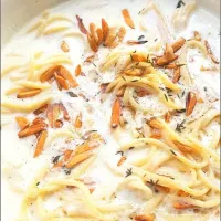 Snapdishの料理写真:spaghetti with yoghurt and fried pines|Rimazohbiさん