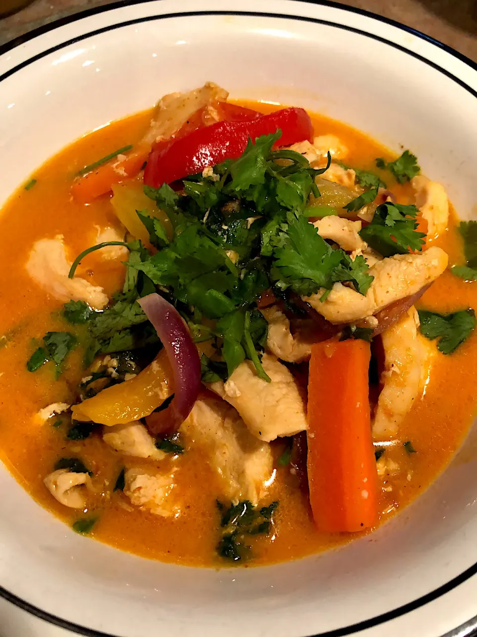 Snapdishの料理写真:Coconut chicken curry|Marnelli Dela Cruz Hollandさん