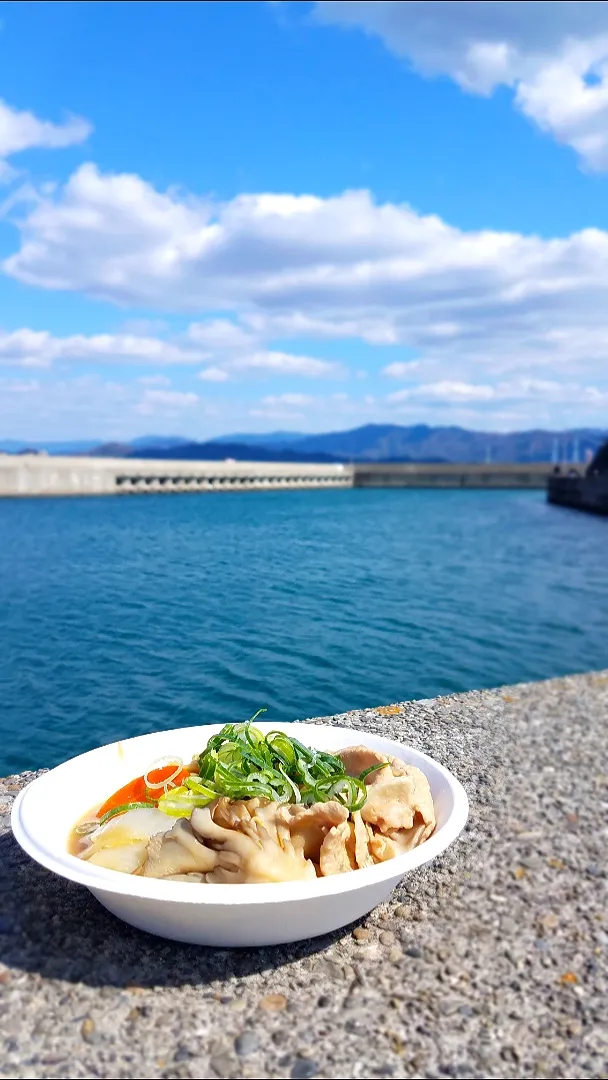 海で食べる鍋シリーズ😋|masaki .fさん