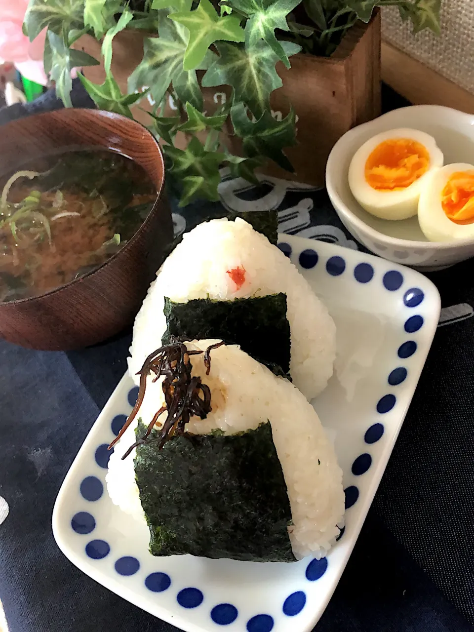 Snapdishの料理写真:おにぎり定食|kazumi_a♡さん