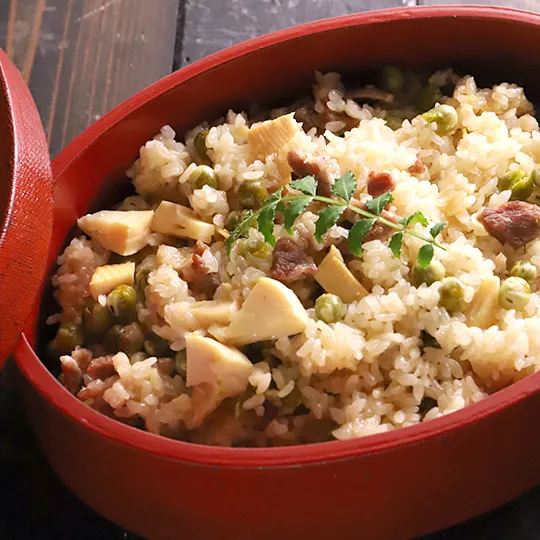 圧力鍋で作った、うすい豆と豚ヘレの炊き込みご飯|Wonder chefさん