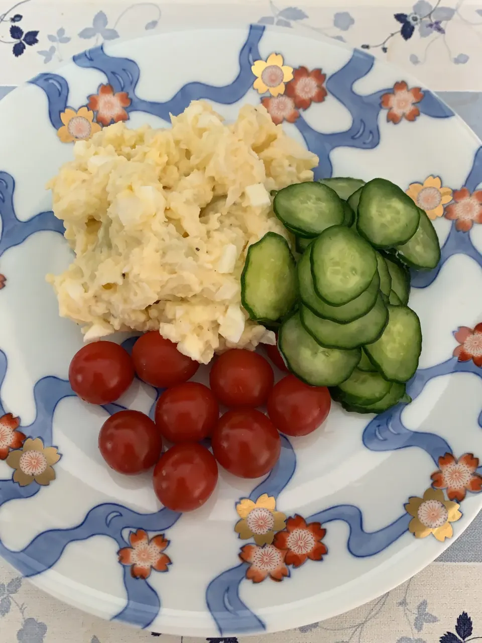 新じゃがと新玉ねぎでポテトサラダ❣️|tamemitiさん