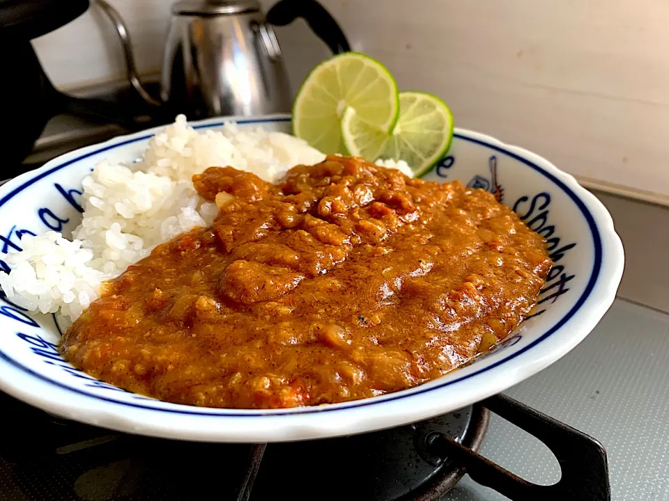 蟹缶を丸々使って、ココナッツカレー|イッセイさん