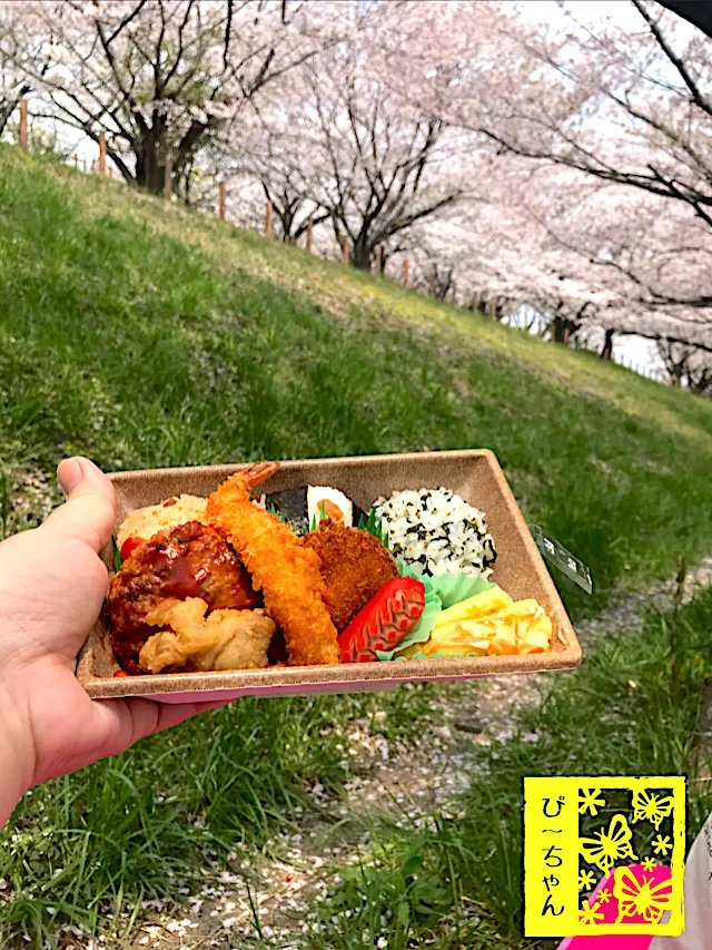 Snapdishの料理写真:次女と２人で🌸外ご飯。|☆ぴ〜ちゃん☆さん