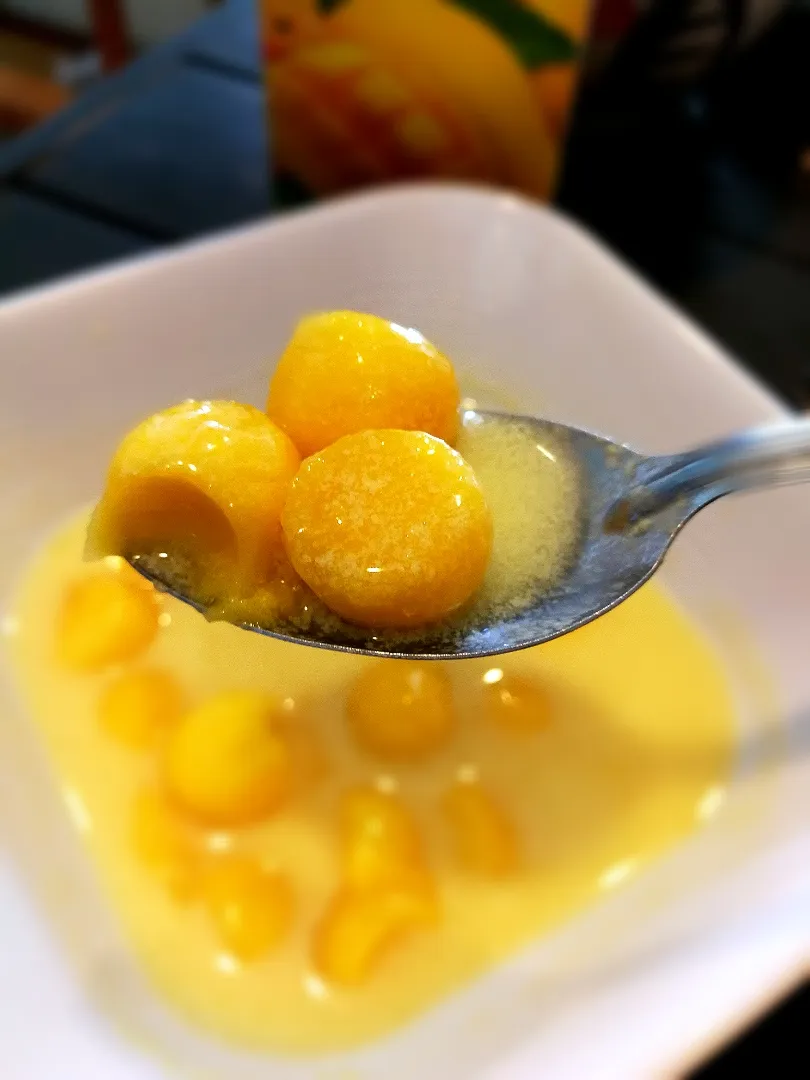 mango with coconut milk 😋|น่านบ้านข้าวซอยさん