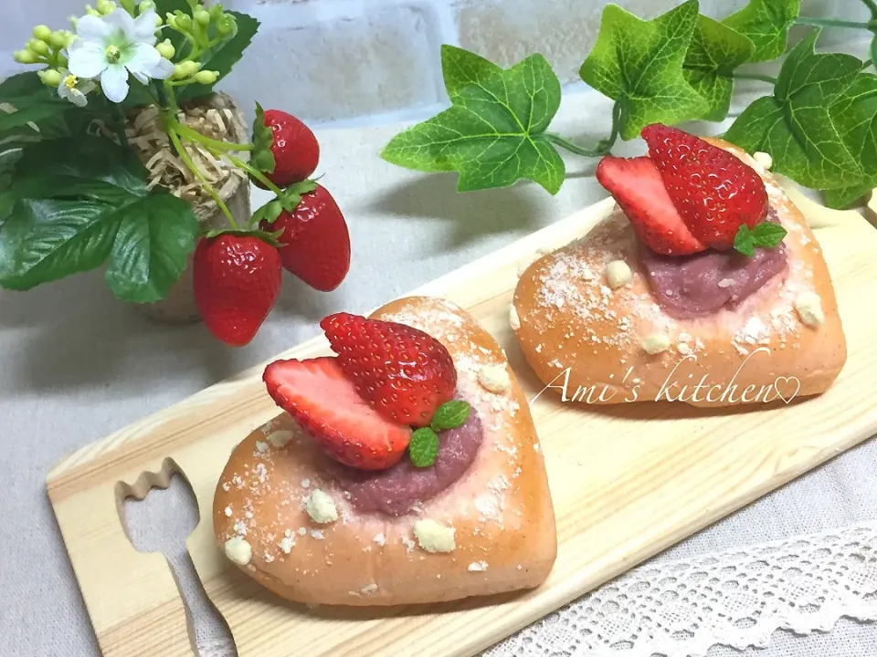 Snapdishの料理写真:イチゴクリームクランブル😅🍓|あみさん