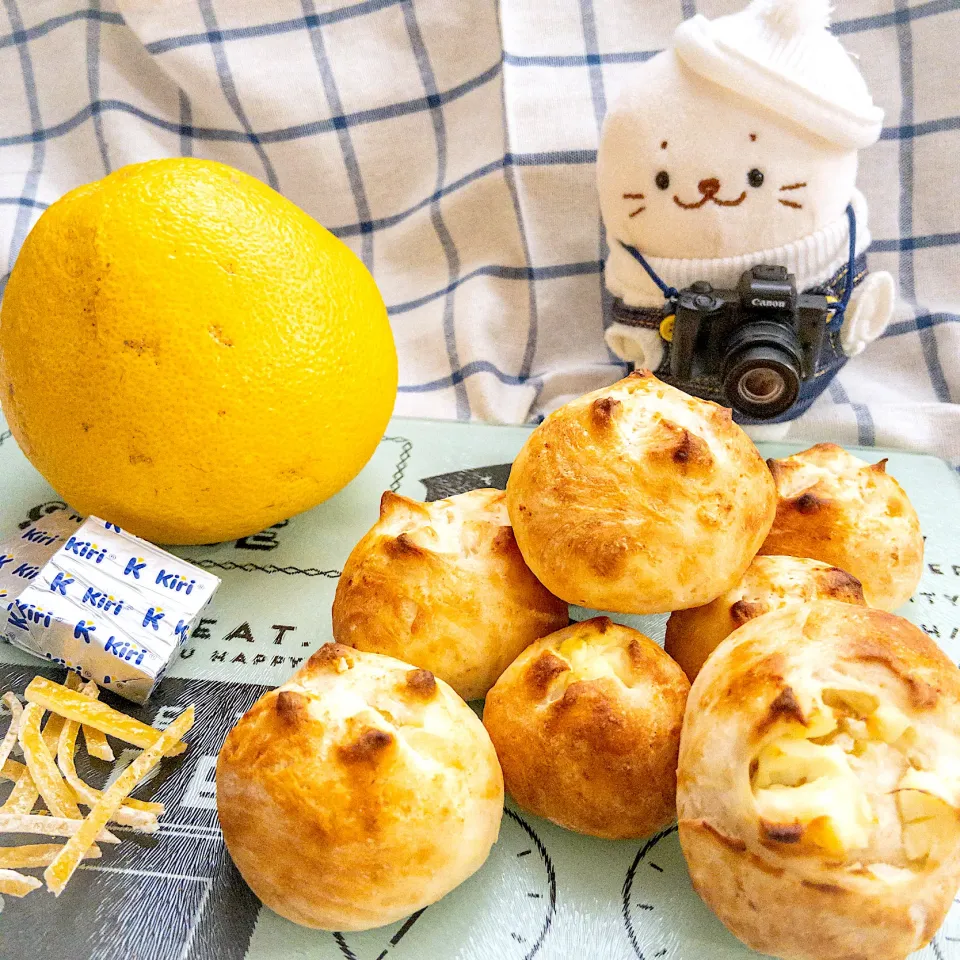 むすめぱん🥐
文旦ピールとクリームチーズのパン|hari-co ＊ はりこさん