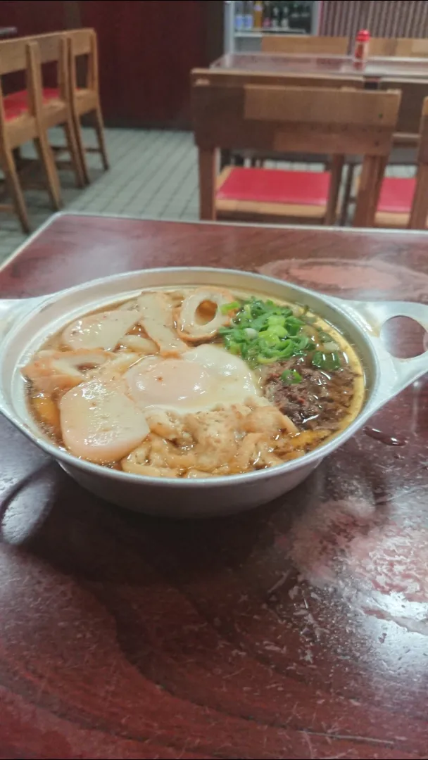 松山市「アサヒ」の鍋焼うどん|たかしさん