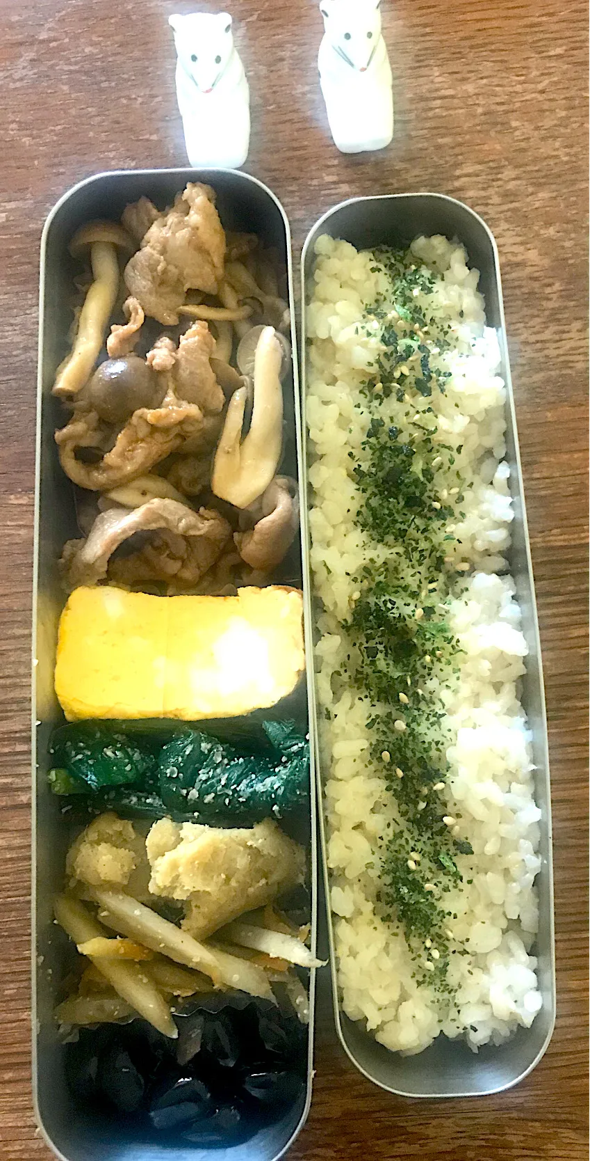 ランチ#豚肉しめじ生姜焼き #サーモス  #お弁当  #お弁当記録 #ロウカット玄米|小松菜さん