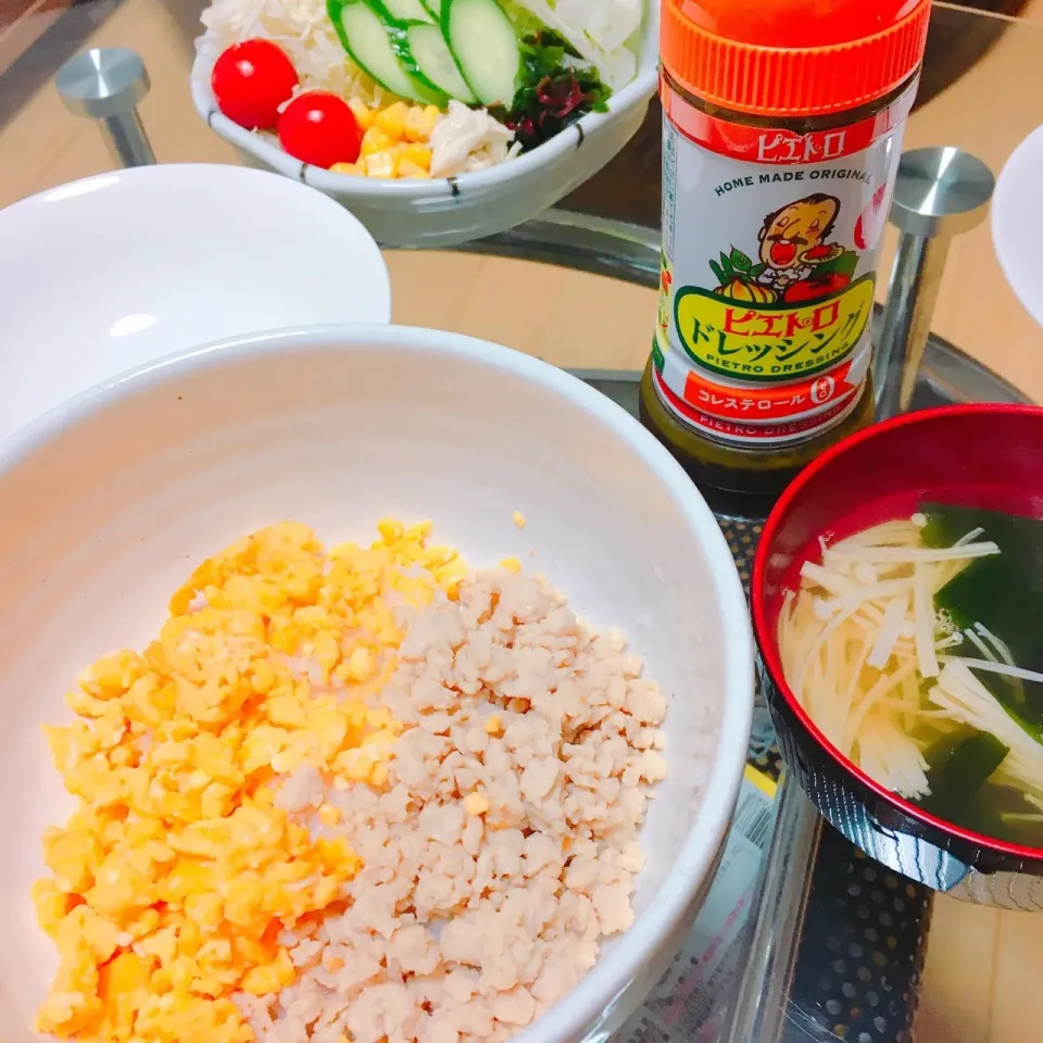 そぼろ
きのことわかめのスープ|毎日ご飯さん