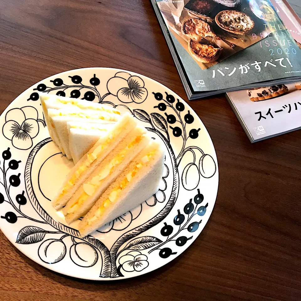 Snapdishの料理写真:たまごサンド|麻紀子さん