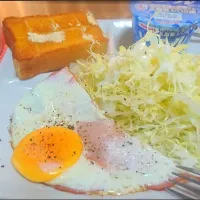 Snapdishの料理写真:4/11   朝ごパン🍞|びせんさん