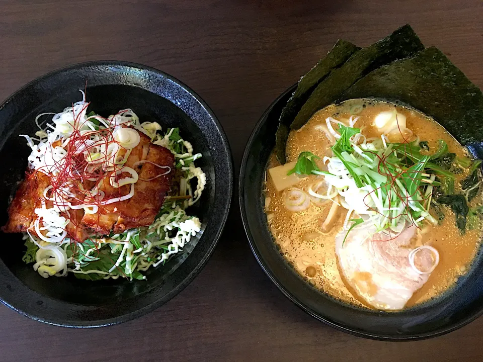 クリーミーとんこつラーメン/ステーキ丼|(*^^*)さん