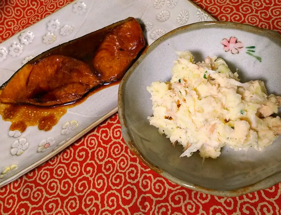 オニオンツナポテトサラダとぶり照り🐟|オレンジチョコさん