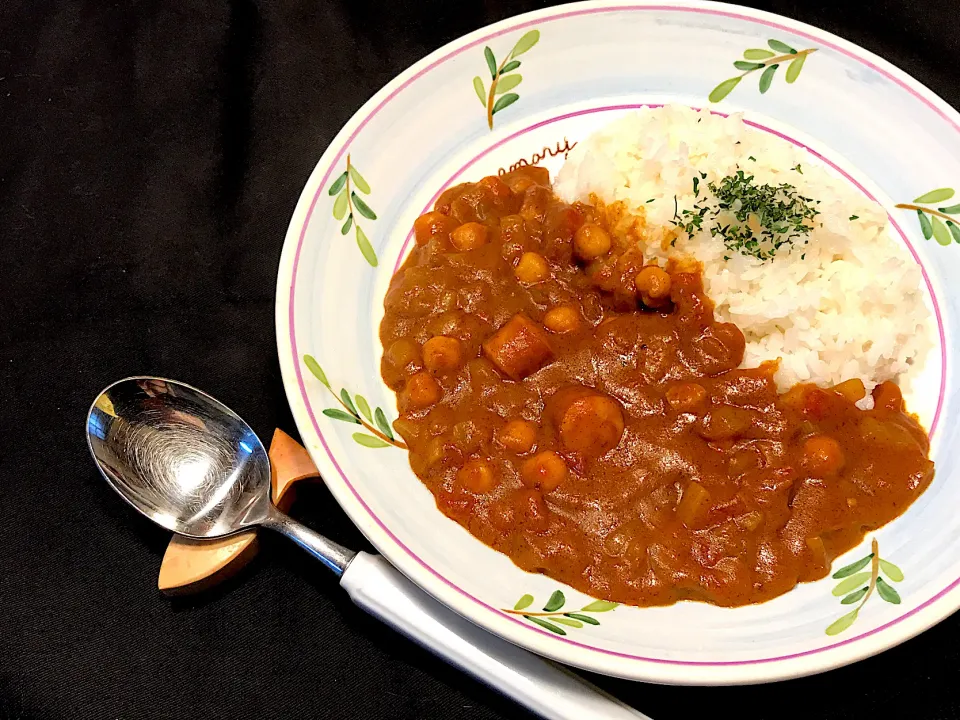 ひよこ豆のココナッツミルクカレー|えむにこさん